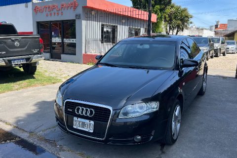 Audi  A4 3.2 V6 FSI Quattro Tiptronic